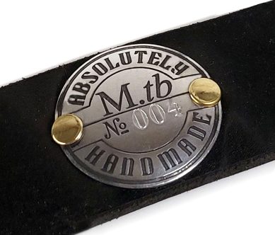 M.tb Belts - Absolutely Handmade - az alkatrésszinttől a végső összeállításig kézzel készített manufakturális övek oldala